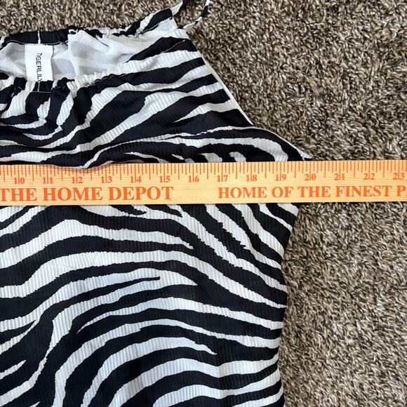 Tigerlily Zoya Maxi Dress Size 4 Animal Print Black White Tiered Flowy NWT - Picture 6 of 9